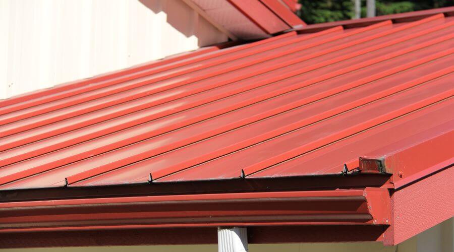 Professional gutter cleaning in Rhode Island